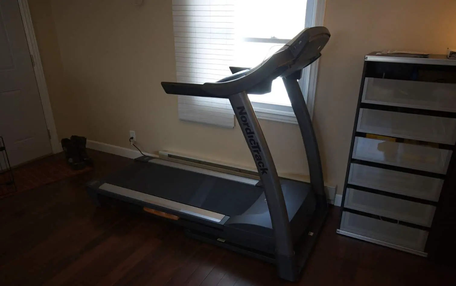 how to make a treadmill quieter